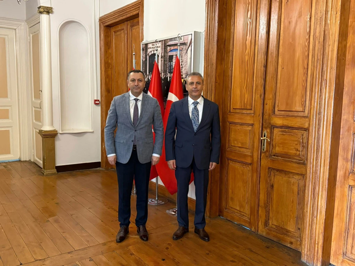 Kadık&ouml;y İl&ccedil;e Emniyet M&uuml;d&uuml;r&uuml; Halis Erdoğan, Kaymakam Muhittin Pamuk&rsquo;u Ziyaret Etti!