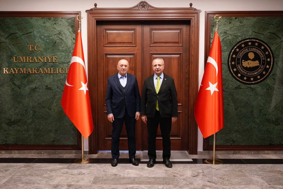 Kaymakam Y&uuml;ksel &Ccedil;elik, Eski Giresun &Ouml;ren Belediye Başkanı Mustafa Eren&rsquo;i Makamında Ağırladı