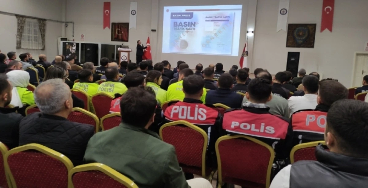 Konya’da Emniyet Personeline Sahte Basın Kartı Eğitimi: Gerçek Gazetecileri Koruyan Adımlar 