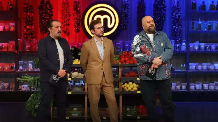 Masterchef altın kupa eleme adayı: MASTERCHEF ELEME POTASI ŞEKİLLENDİ! 12 Aralık 2025 MasterChef Türkiye Altın Kupa Son Bölümde Potaya Kim Gitti, Dokunulmazlık Oyununu Kim Kazandı?