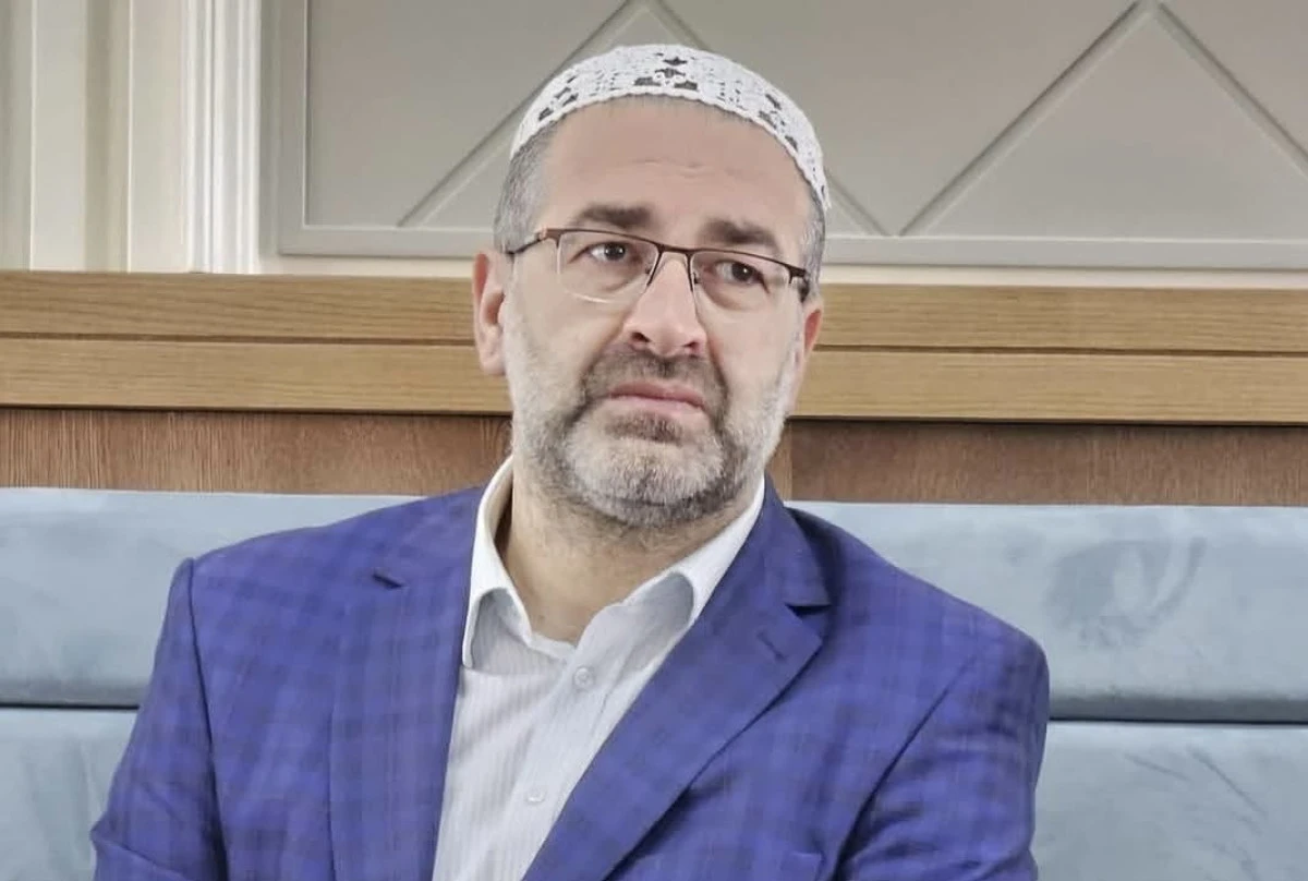 Menzil K&ouml;y&uuml;&rsquo;nde Menfur Saldırı: Seyyid Metin Elh&uuml;seyn&icirc; Yatsı Namazı &Ccedil;ıkışında Hedef Oldu!