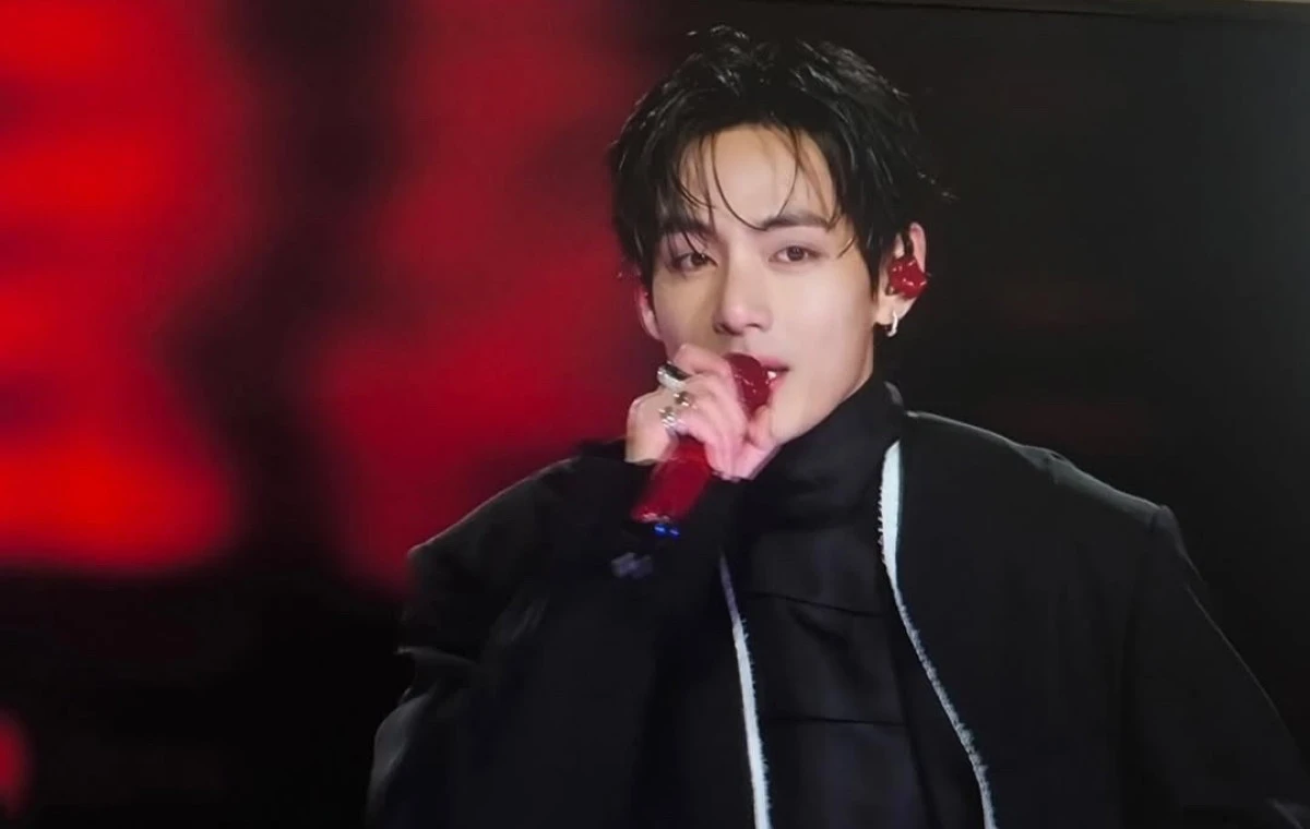 Notalarla insanların b&uuml;y&uuml;leyen dansı