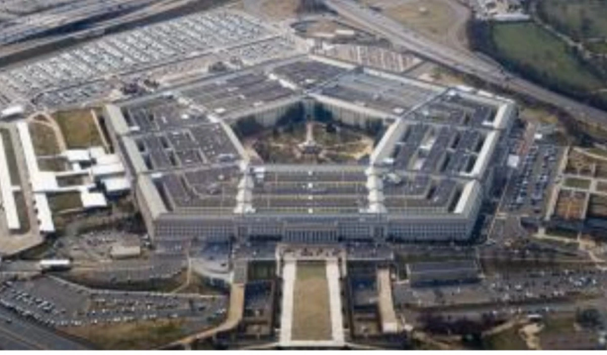 Pentagon&rsquo;da tehlikeli madde alarmı: Birden fazla kat karantinaya alındı, tahliyeler başladı