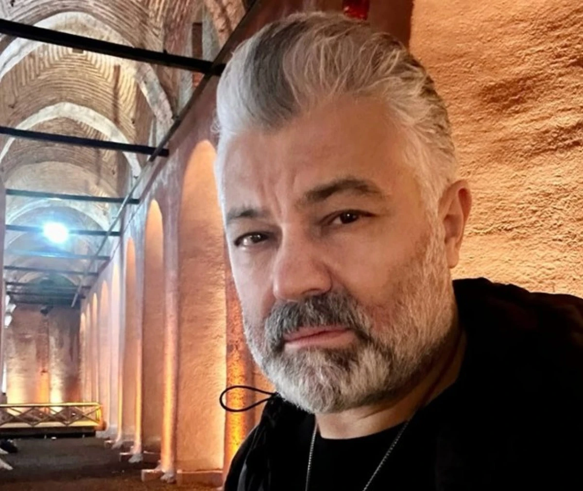 Sanat Dünyasından Ali Eşitmez’e Doğum Günü Kutlaması!