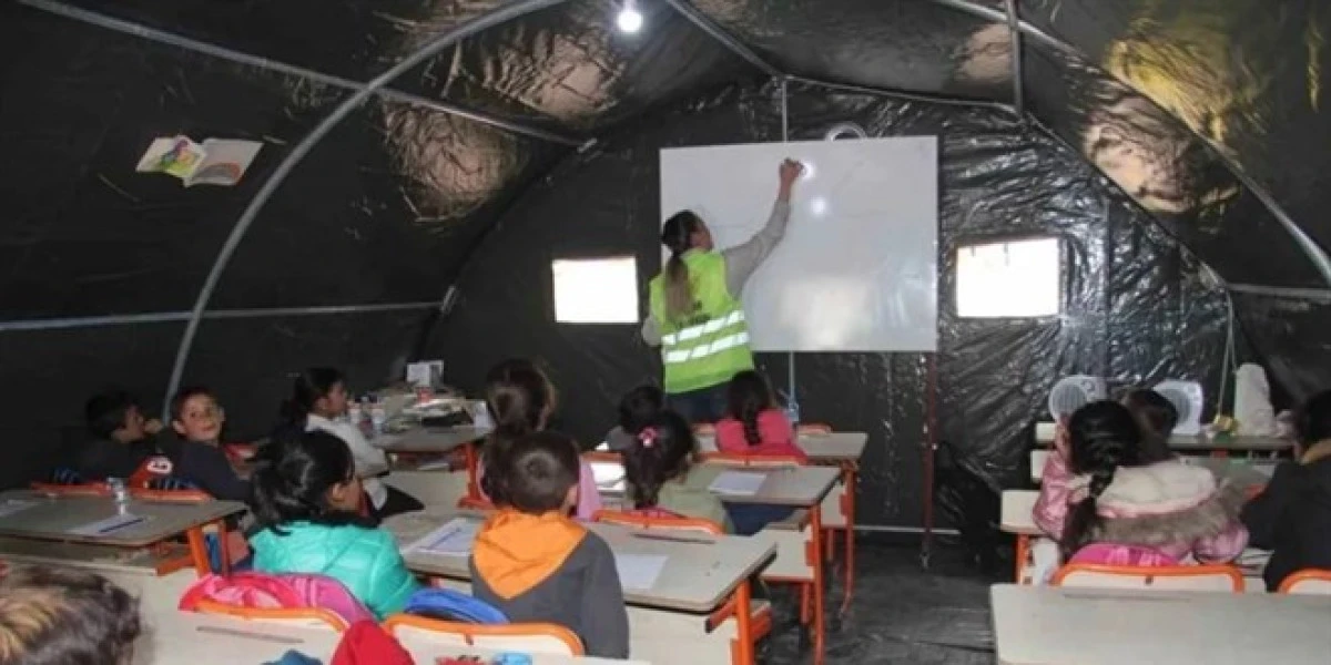 SGDD-ASAM'ın 300 Laptop Hibesi Nerede? Depremden Etkilenen &Ccedil;ocuklar İ&ccedil;in Eğitim Bağışı Skandalı!