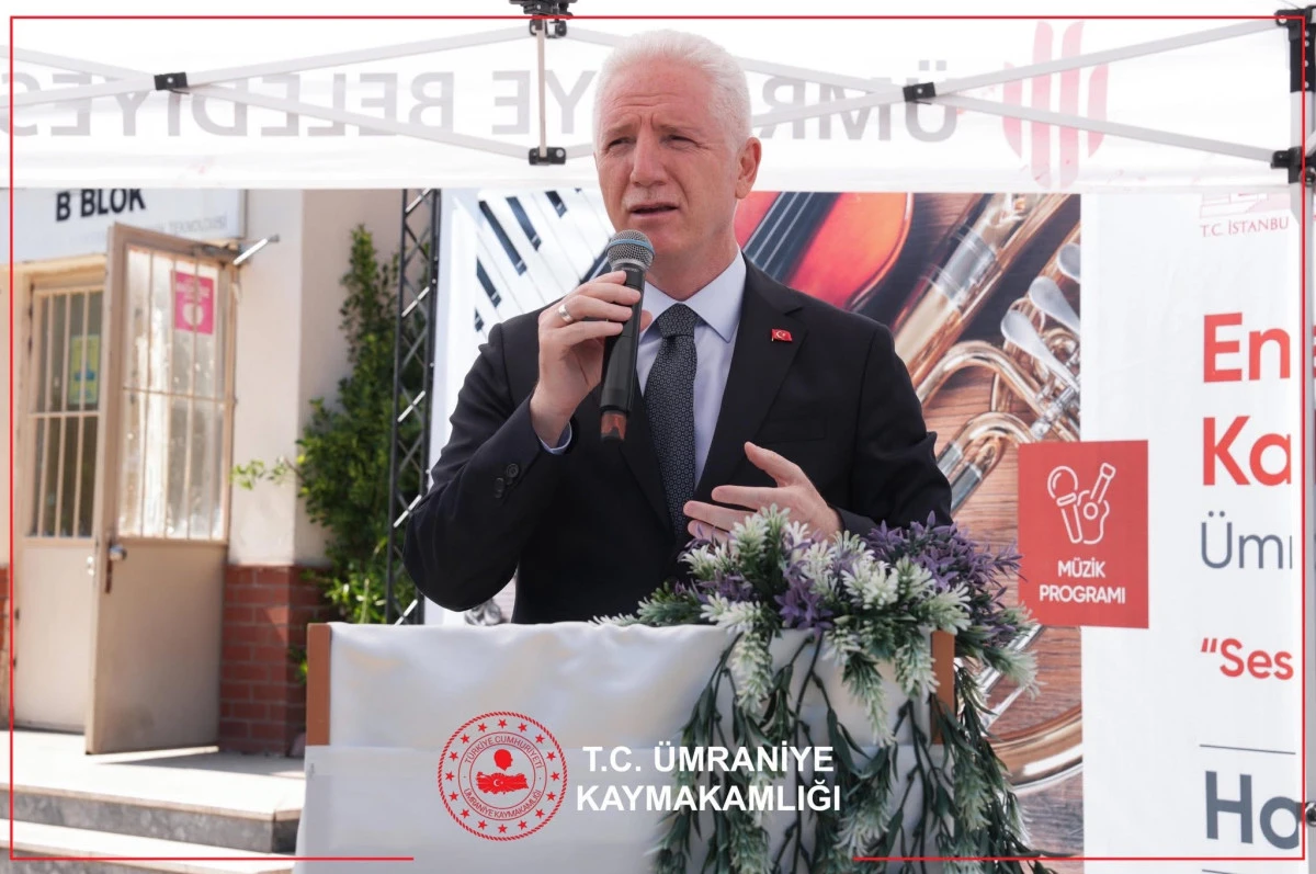 &Uuml;mraniye&rsquo;de &ldquo;Enstr&uuml;mansız Okul Kalmasın&rdquo; Projesi Bahar Şenliği D&uuml;zenlendi