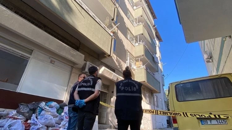 Ümraniye'de Şok Gerçek Polisin gözünden kaçmadı: Kadın Balkondan Atlayarak Hırsızdan Kaçtı, Anlaştığı Ortaya Çıktı!