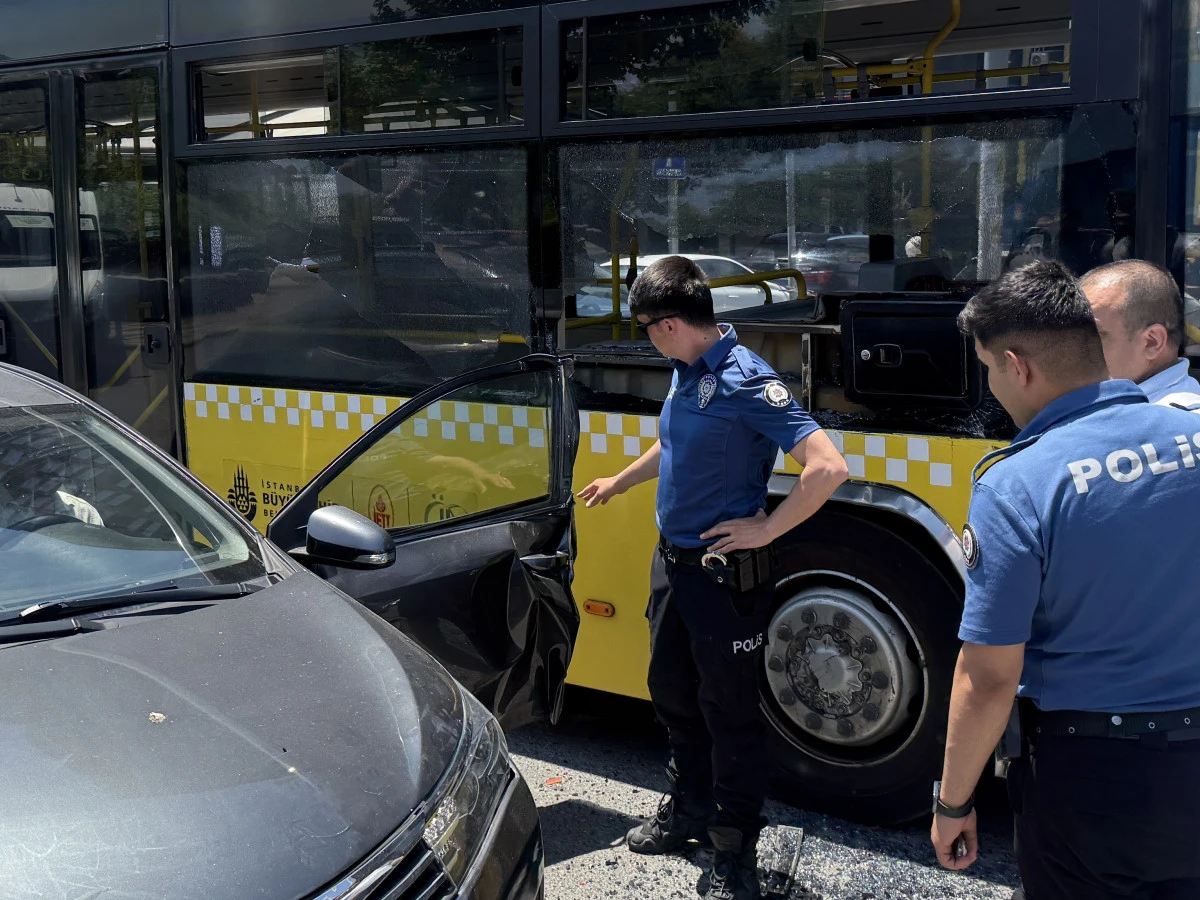 Ümraniye’e trafik kazası!