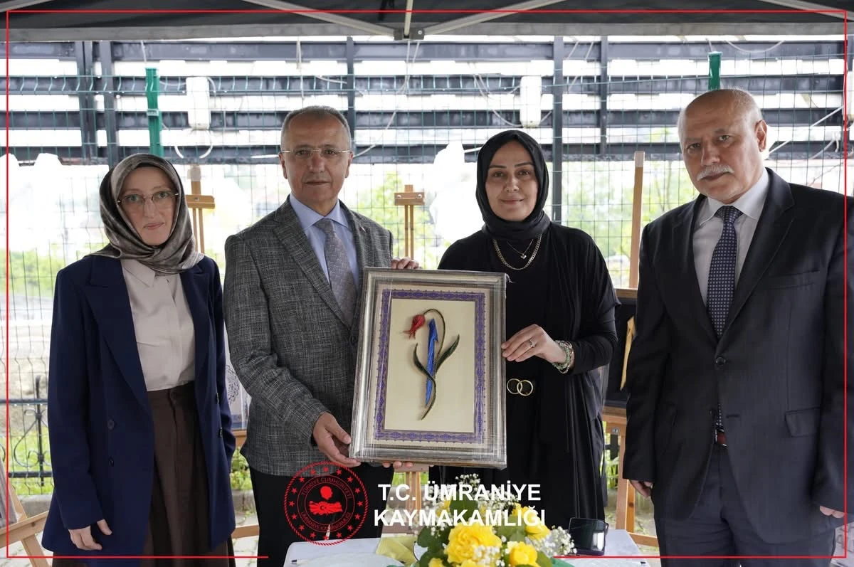 Y&uuml;ksel &Ccedil;elik, Tantavi Mahallesi&rsquo;nde El Nakışları Sergisi A&ccedil;tı!