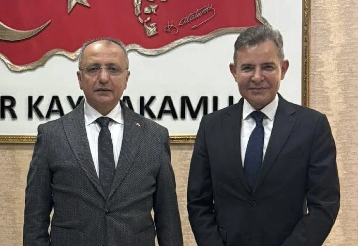 Y&uuml;ksel &Ccedil;elik&rsquo;ten S&uuml;leyman &Ouml;z&ccedil;akıcı&rsquo;ya &Ouml;zel Ziyaret: İstanbul&rsquo;un İl&ccedil;eleri Arasında Dayanışma