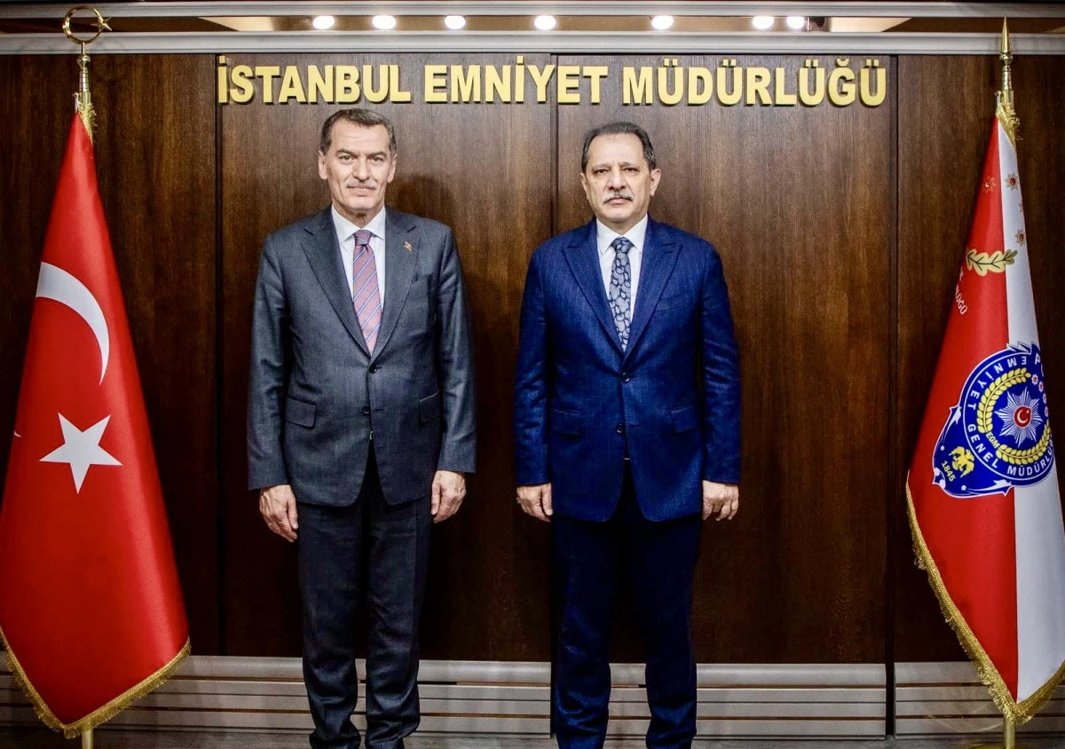 Zeytinburnu Belediye Başkanı Ömer Arısoy, İstanbul Emniyet Müdürü Selami Yıldız’ı Makamında Ziyaret Etti